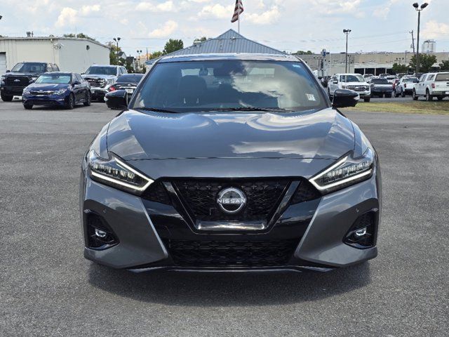 2023 Nissan Maxima SR