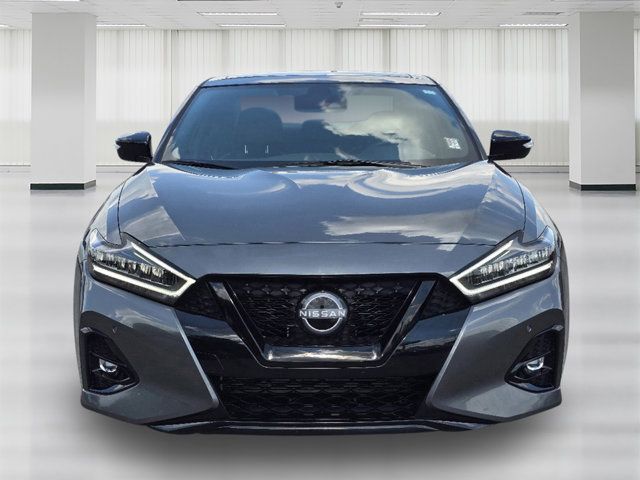 2023 Nissan Maxima SR