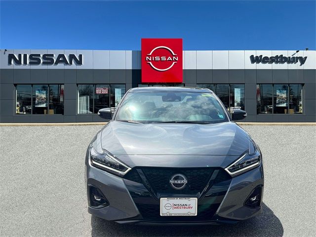 2023 Nissan Maxima SR