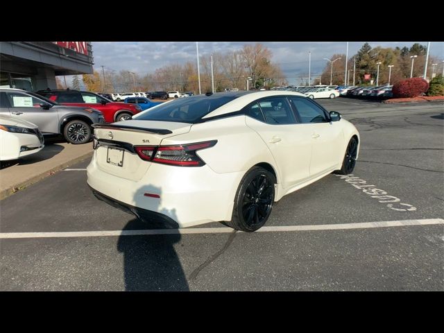 2023 Nissan Maxima SR