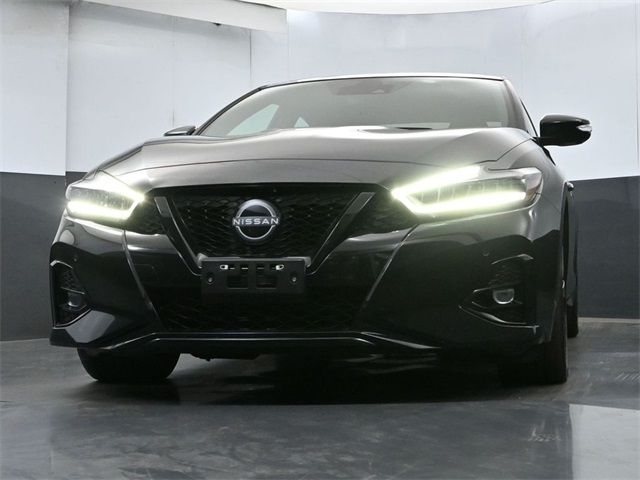 2023 Nissan Maxima SR