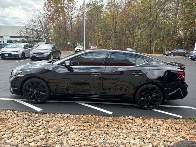 2023 Nissan Maxima SR