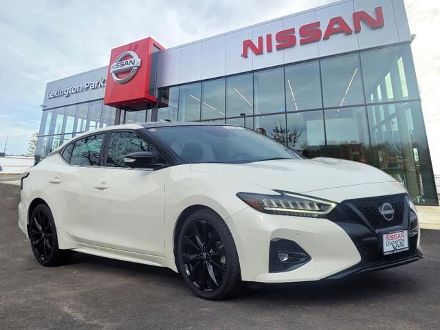 2023 Nissan Maxima SR