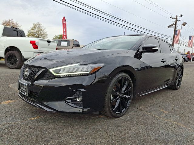 2023 Nissan Maxima SR