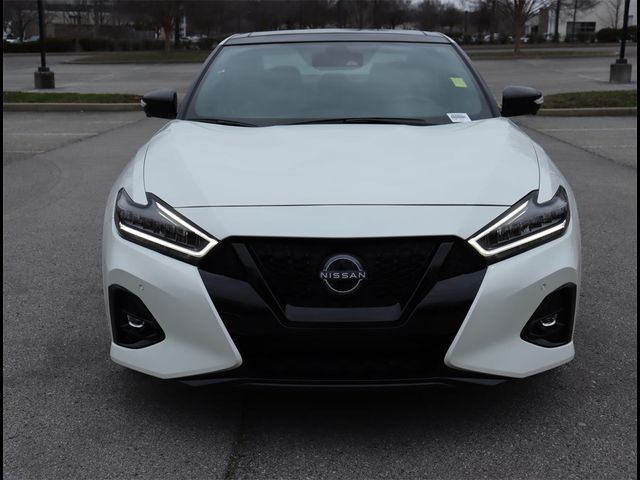 2023 Nissan Maxima SR