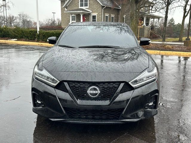 2023 Nissan Maxima SR