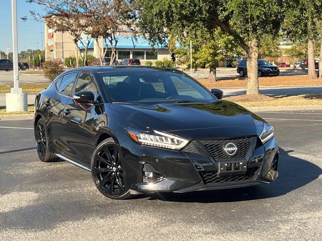 2023 Nissan Maxima SR