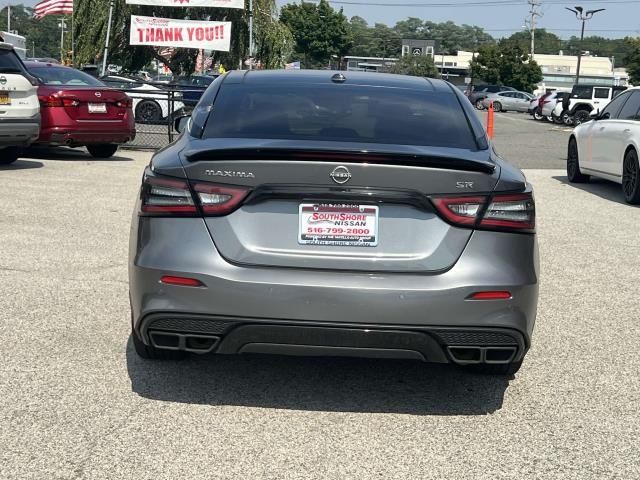 2023 Nissan Maxima SR