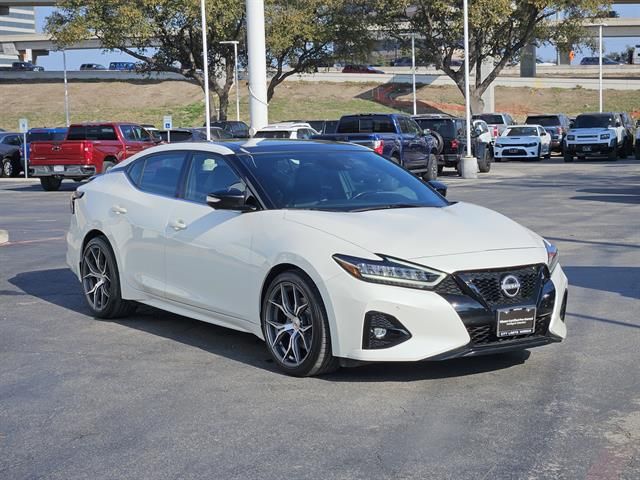 2023 Nissan Maxima SR