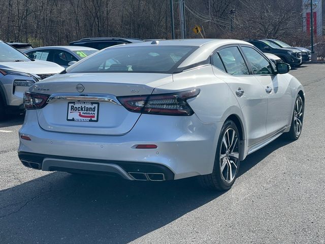 2023 Nissan Maxima SV