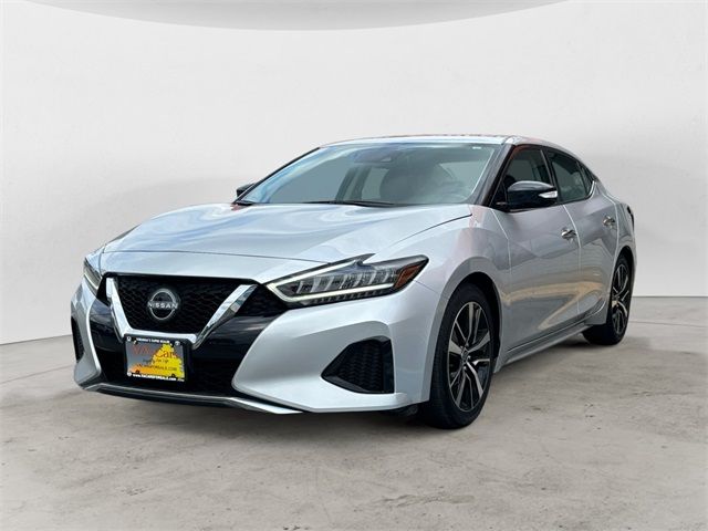 2023 Nissan Maxima SV