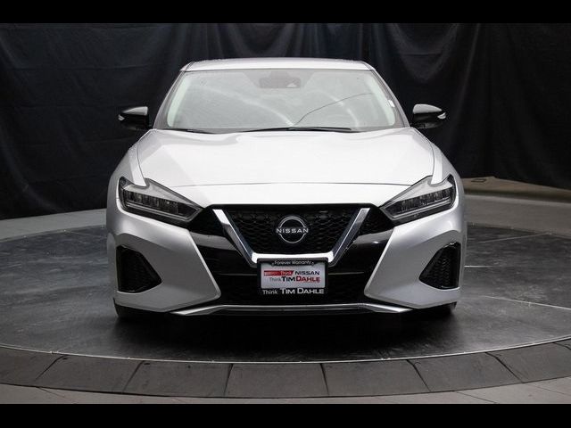 2023 Nissan Maxima SV