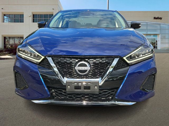 2023 Nissan Maxima SV