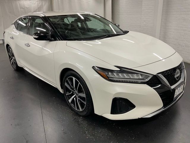 2023 Nissan Maxima SV