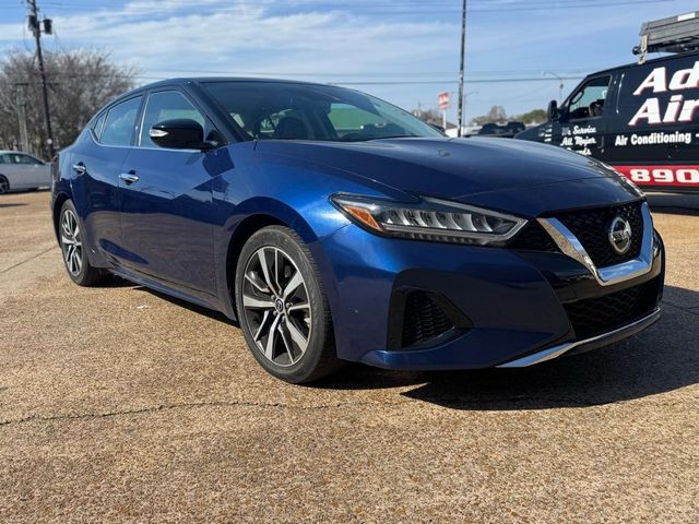 2023 Nissan Maxima SV