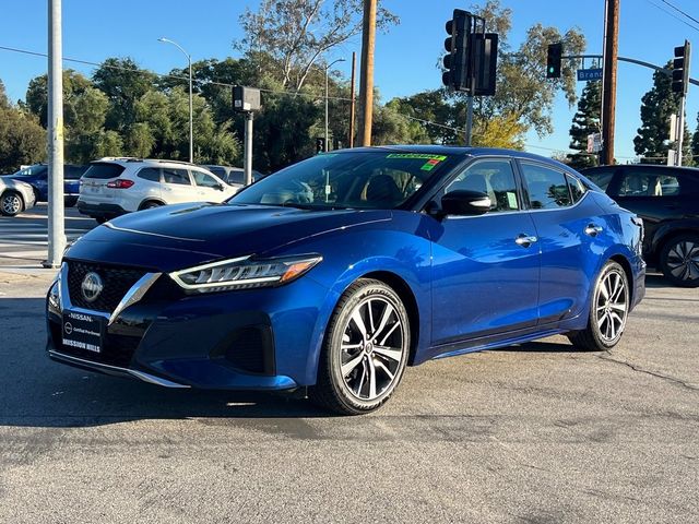 2023 Nissan Maxima SV