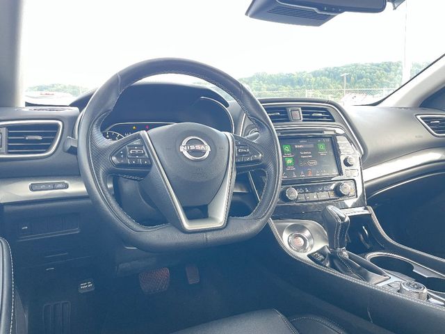 2023 Nissan Maxima SV