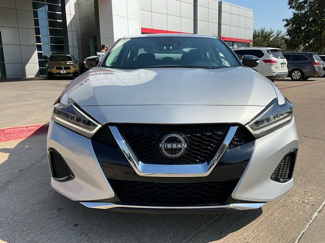 2023 Nissan Maxima SV