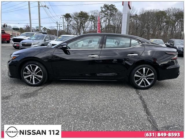 2023 Nissan Maxima SV