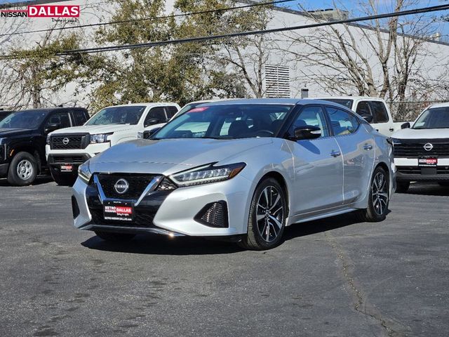 2023 Nissan Maxima SV