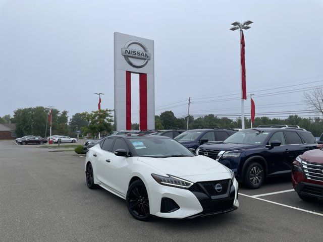 2023 Nissan Maxima SV