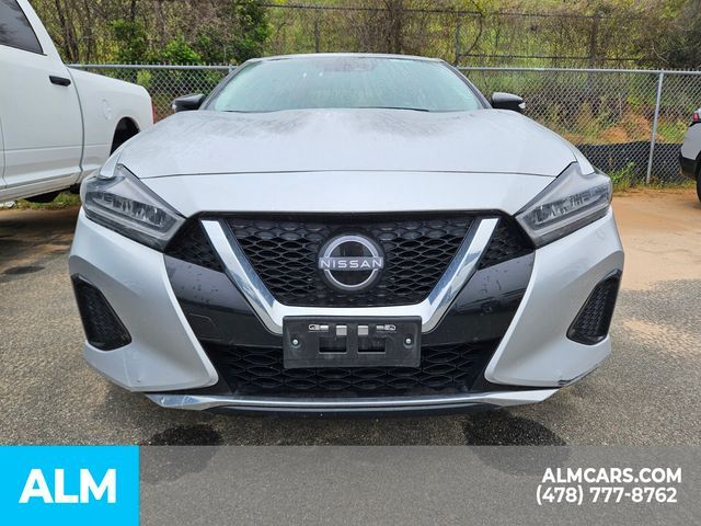 2023 Nissan Maxima SV
