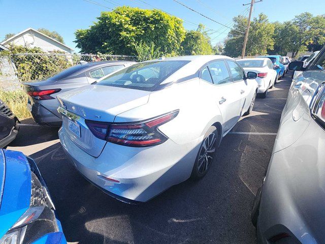 2023 Nissan Maxima SV