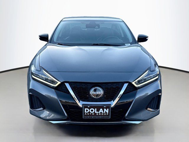 2023 Nissan Maxima SV