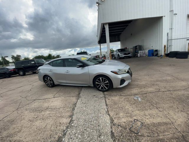 2023 Nissan Maxima SV