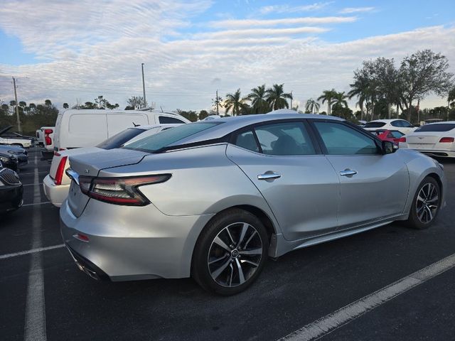 2023 Nissan Maxima SV