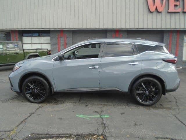 2023 Nissan Murano SV