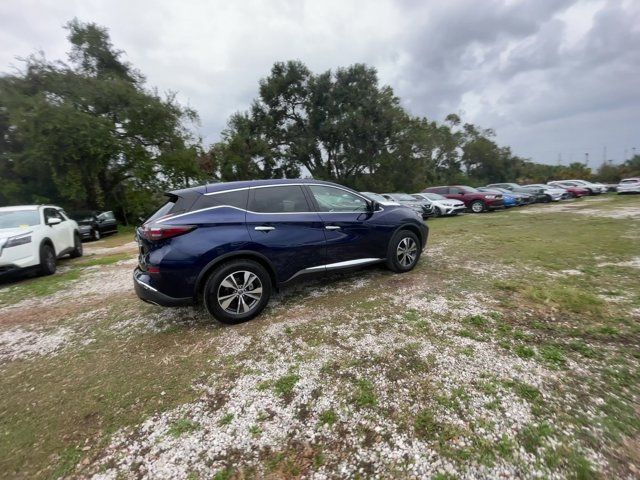 2023 Nissan Murano S