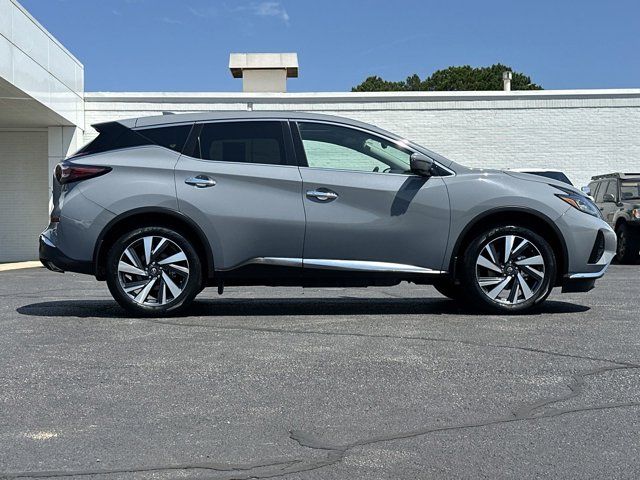 2023 Nissan Murano SL