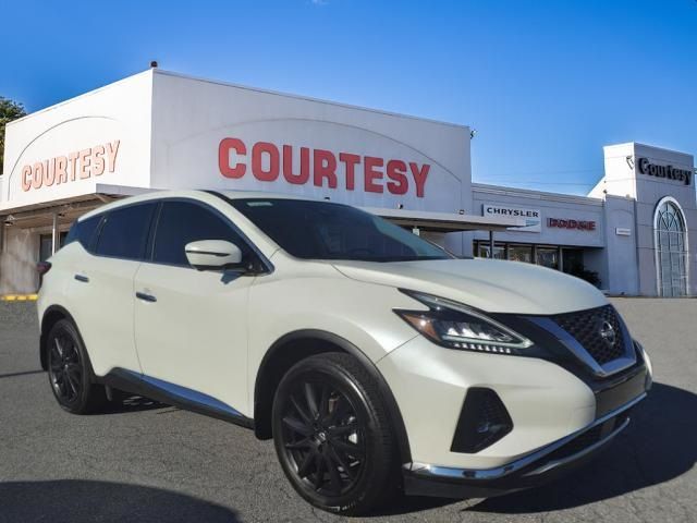 2023 Nissan Murano SL