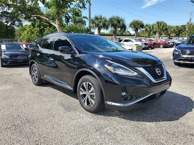 2023 Nissan Murano SV