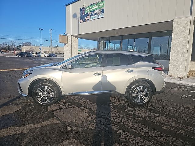 2023 Nissan Murano SV