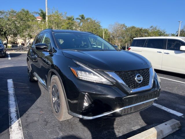 2023 Nissan Murano SV