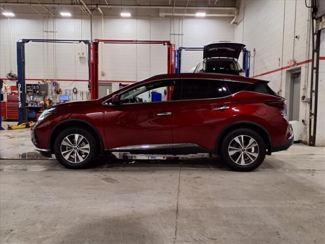 2023 Nissan Murano SV