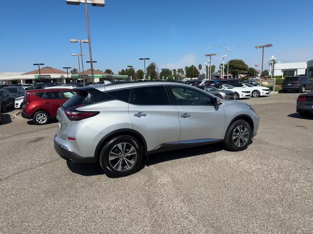 2023 Nissan Murano SV