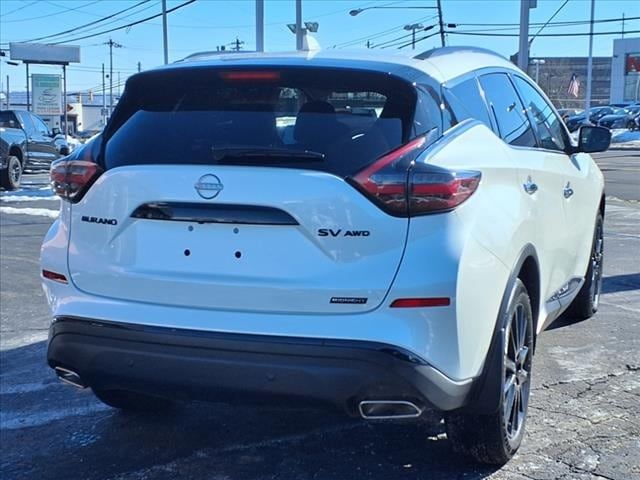 2023 Nissan Murano SV