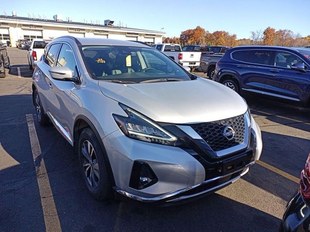 2023 Nissan Murano SV