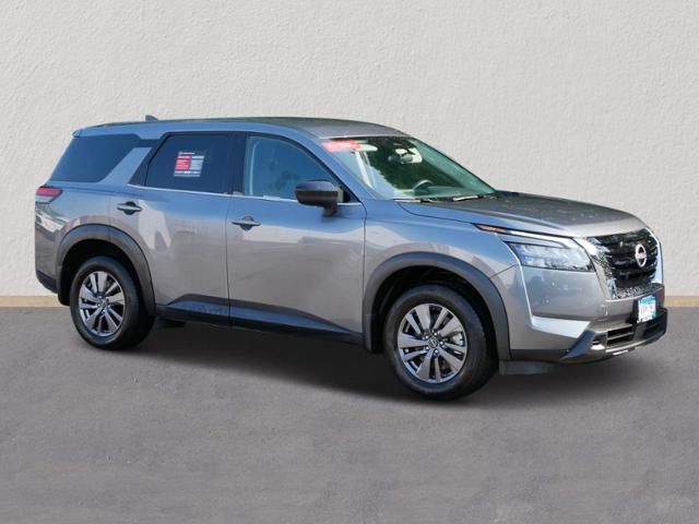 2023 Nissan Pathfinder S