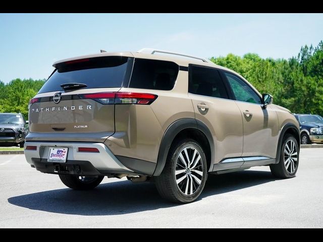 2023 Nissan Pathfinder Platinum