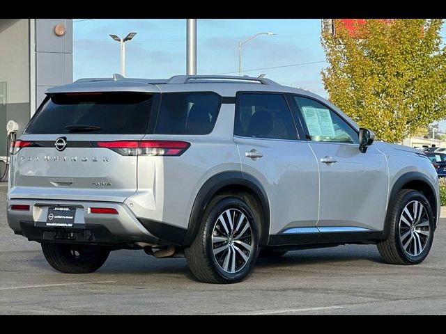 2023 Nissan Pathfinder Platinum