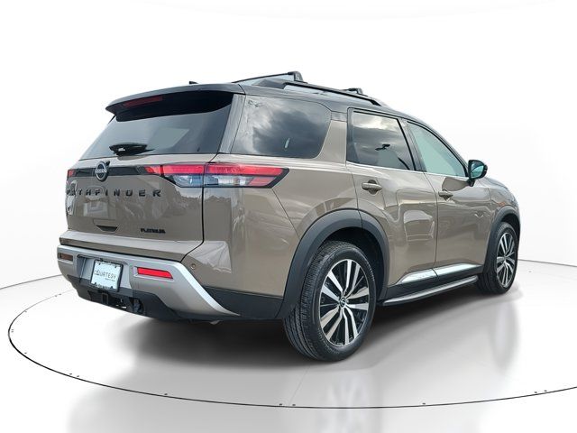 2023 Nissan Pathfinder Platinum