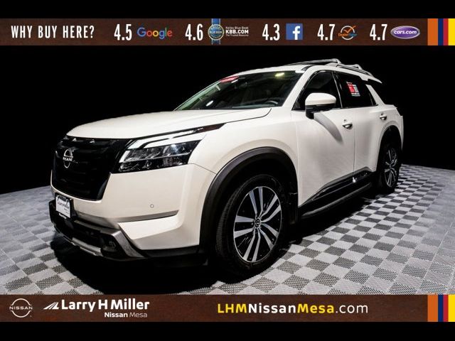 2023 Nissan Pathfinder Platinum