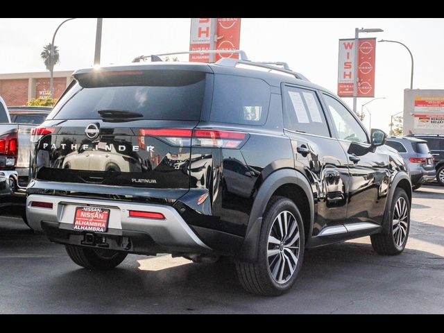 2023 Nissan Pathfinder Platinum