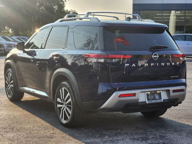 2023 Nissan Pathfinder Platinum