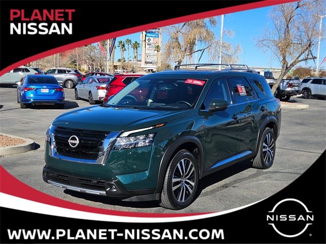 2023 Nissan Pathfinder Platinum