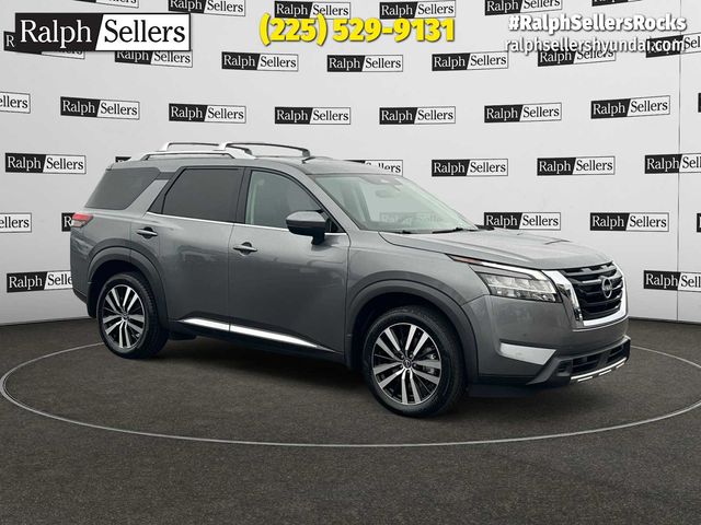 2023 Nissan Pathfinder Platinum